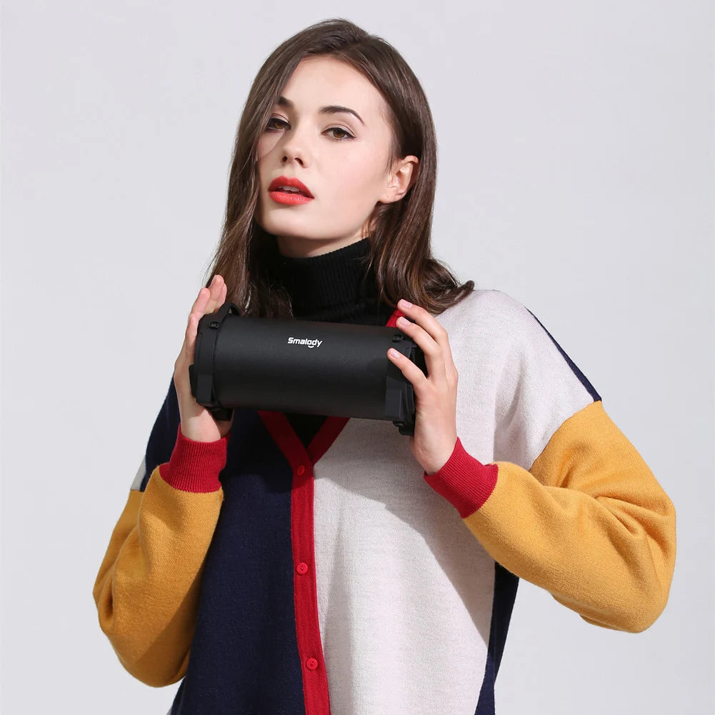 Portable Bluetooth Boombox Speaker — 8W, FM Radio, AUX & TF Card, 5-Hour Playtime